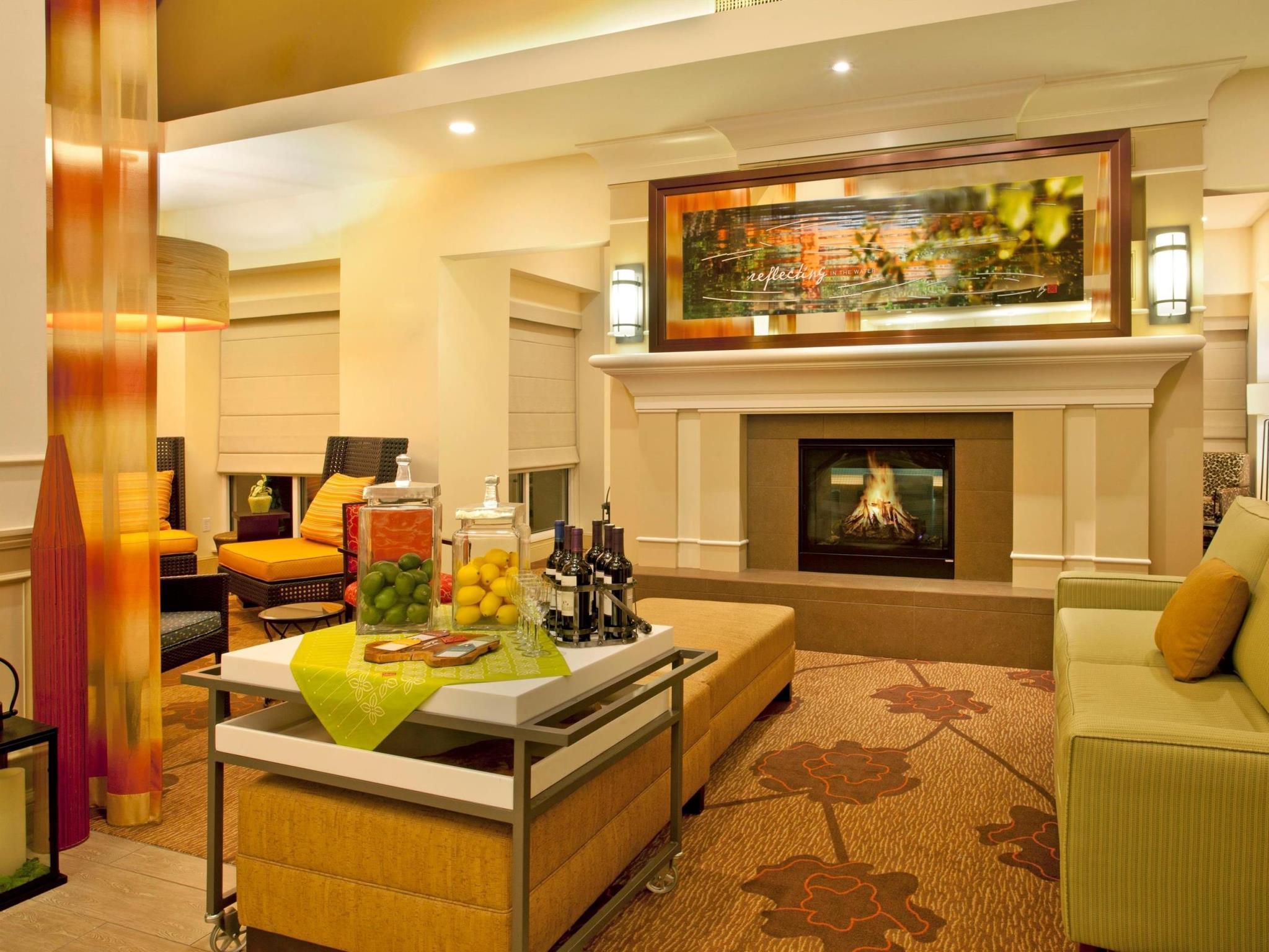 Hilton Garden Inn Φορτ Κόλινς Εξωτερικό φωτογραφία