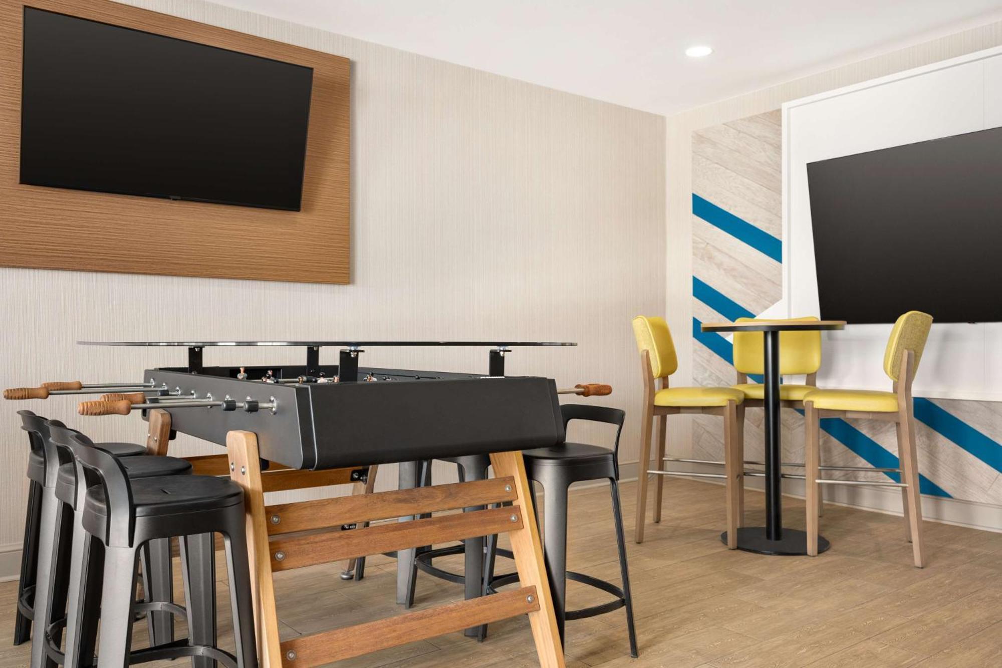 Hilton Garden Inn Φορτ Κόλινς Εξωτερικό φωτογραφία